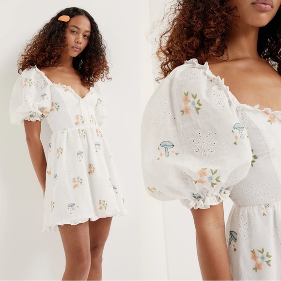 midi square neck dress puff sleeve Ashley Short Puff Sleeve Midi Dress – Green & White Print Square Neck with  Tie Back
